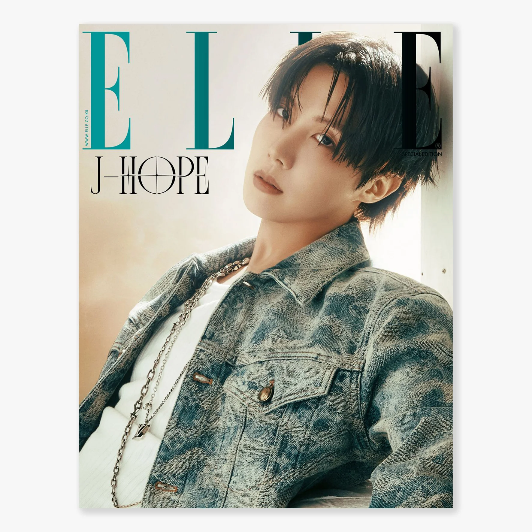 ELLE DECEMBER 2025 SPECIAL EDITION (BTS J-HOPE) - Image 5